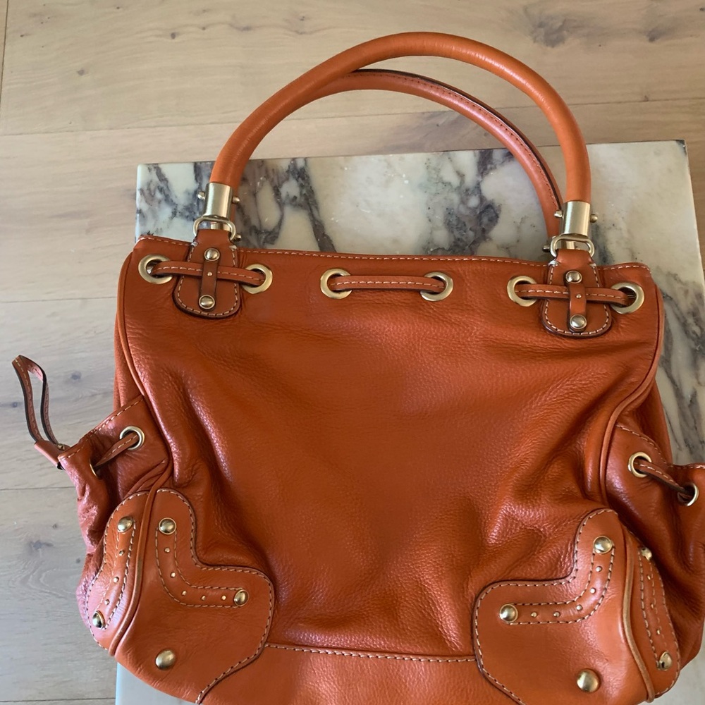 Michael Kors Orange Shoulder Bag with Metallic Accents - Picture 2 of 4
